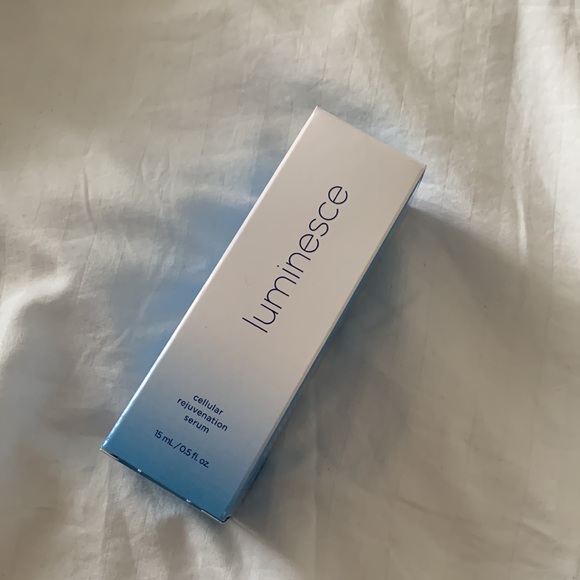 Luminesce Jeunesse Cellular Rejuvenation Serum - Picture 2 of 3
